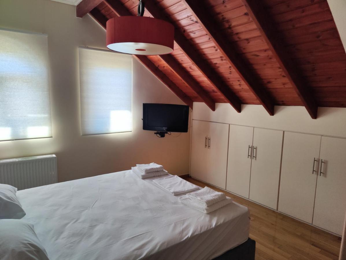 John'S Modern Apartments Artemida Екстер'єр фото