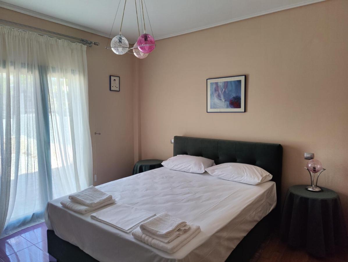 John'S Modern Apartments Artemida Екстер'єр фото